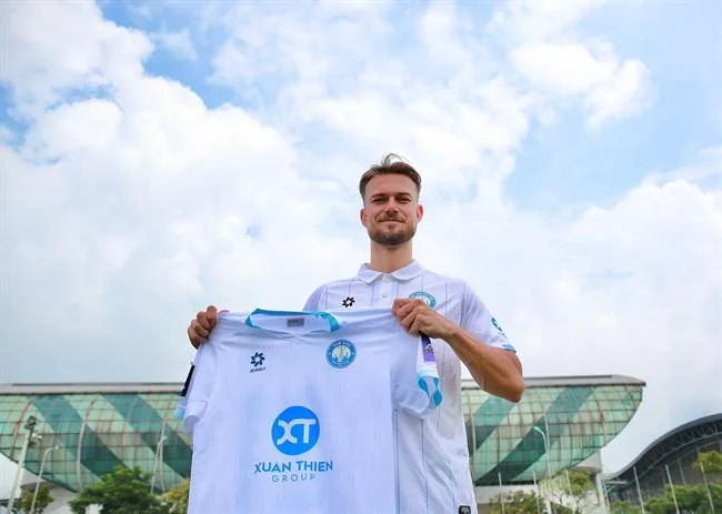 Hình ảnh thể hiện chơi công bằng và cá cược có trách nhiệm tại NW88, với các biểu tượng bảo mật và hỗ trợ người chơi